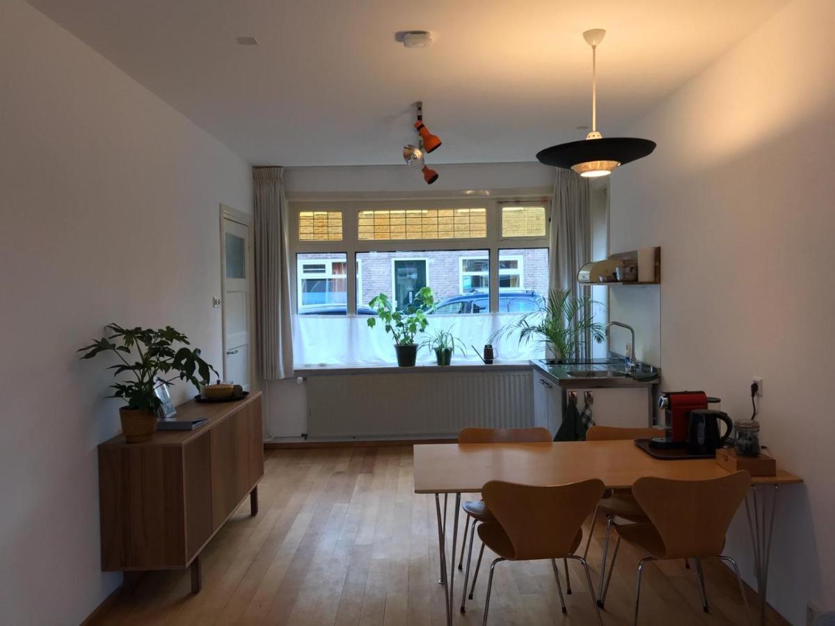 Huis Nummer 1 Ейндховен Екстериор снимка